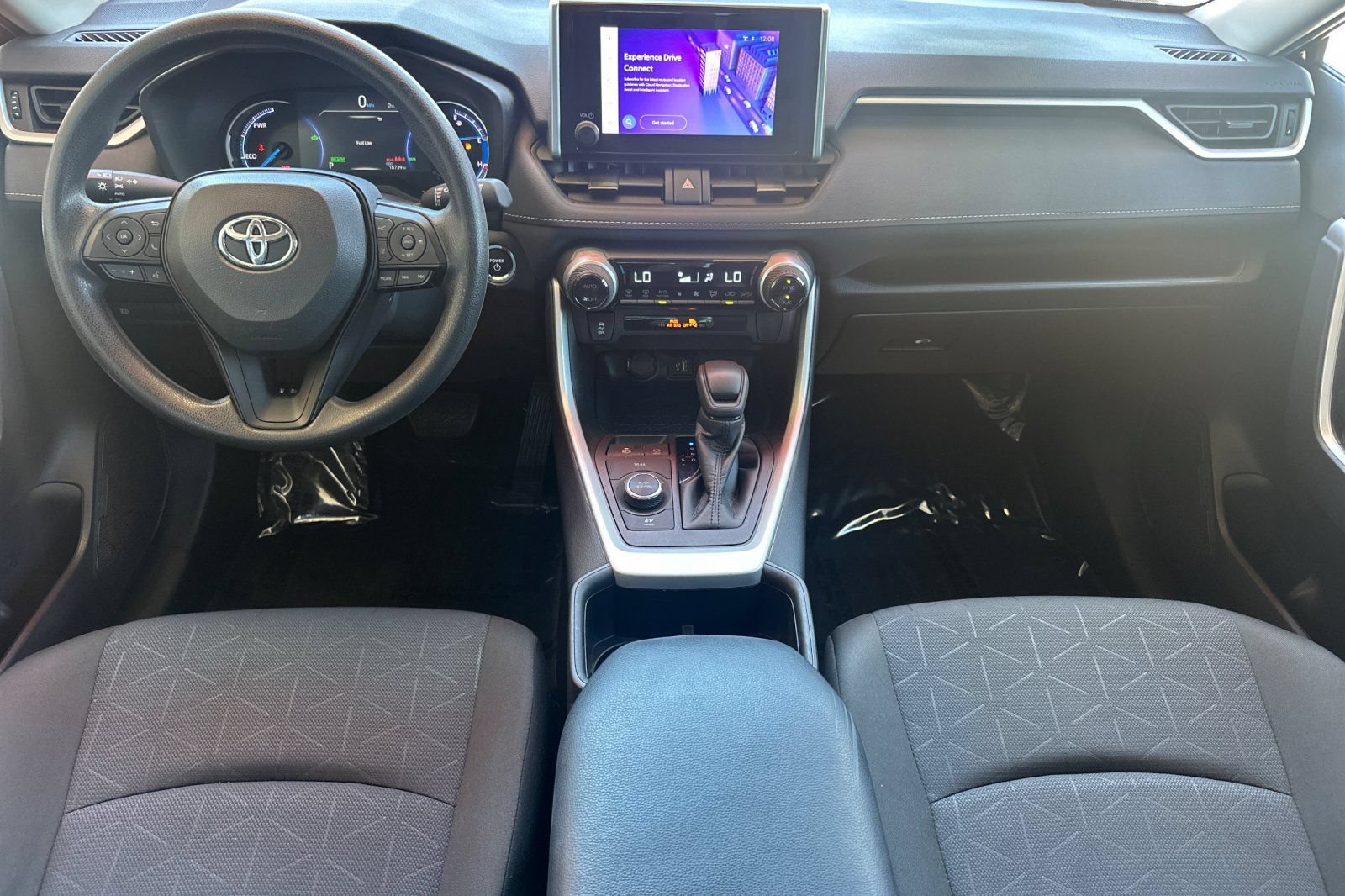 Used 2024 Toyota RAV4 XLE w/ Convenience Package AWD/4WD image 16