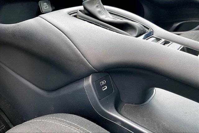 Certified 2025 Honda HR-V LX image 23