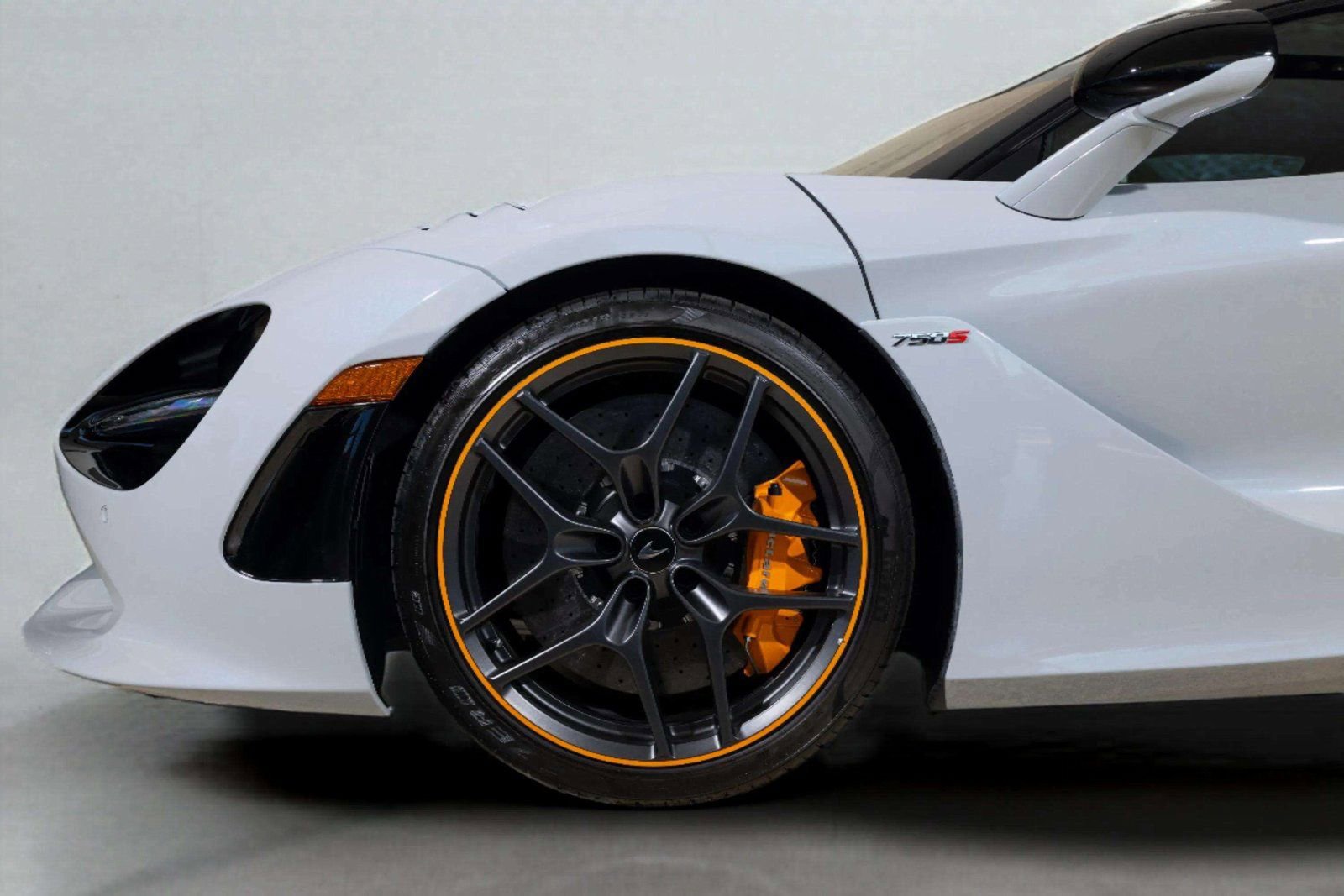 New 2026 McLaren 750S image 12