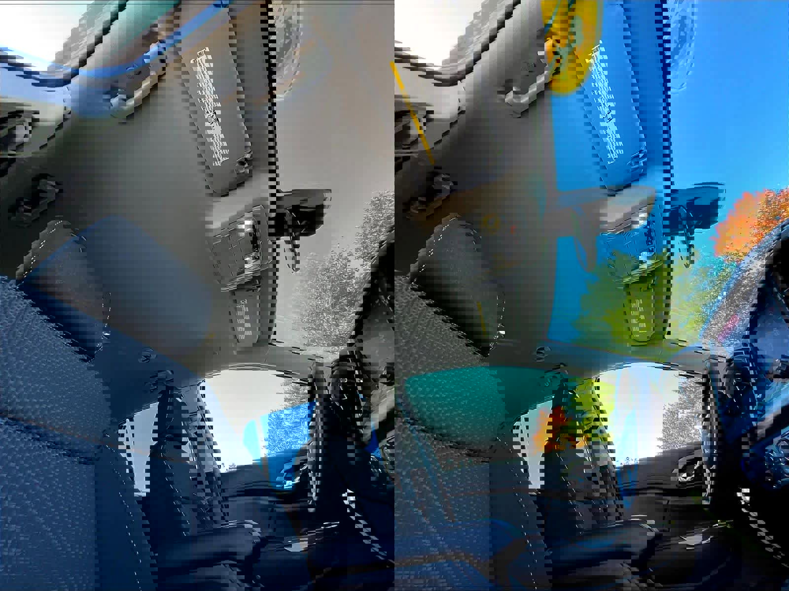 Used 2022 GMC Acadia SLE image 23