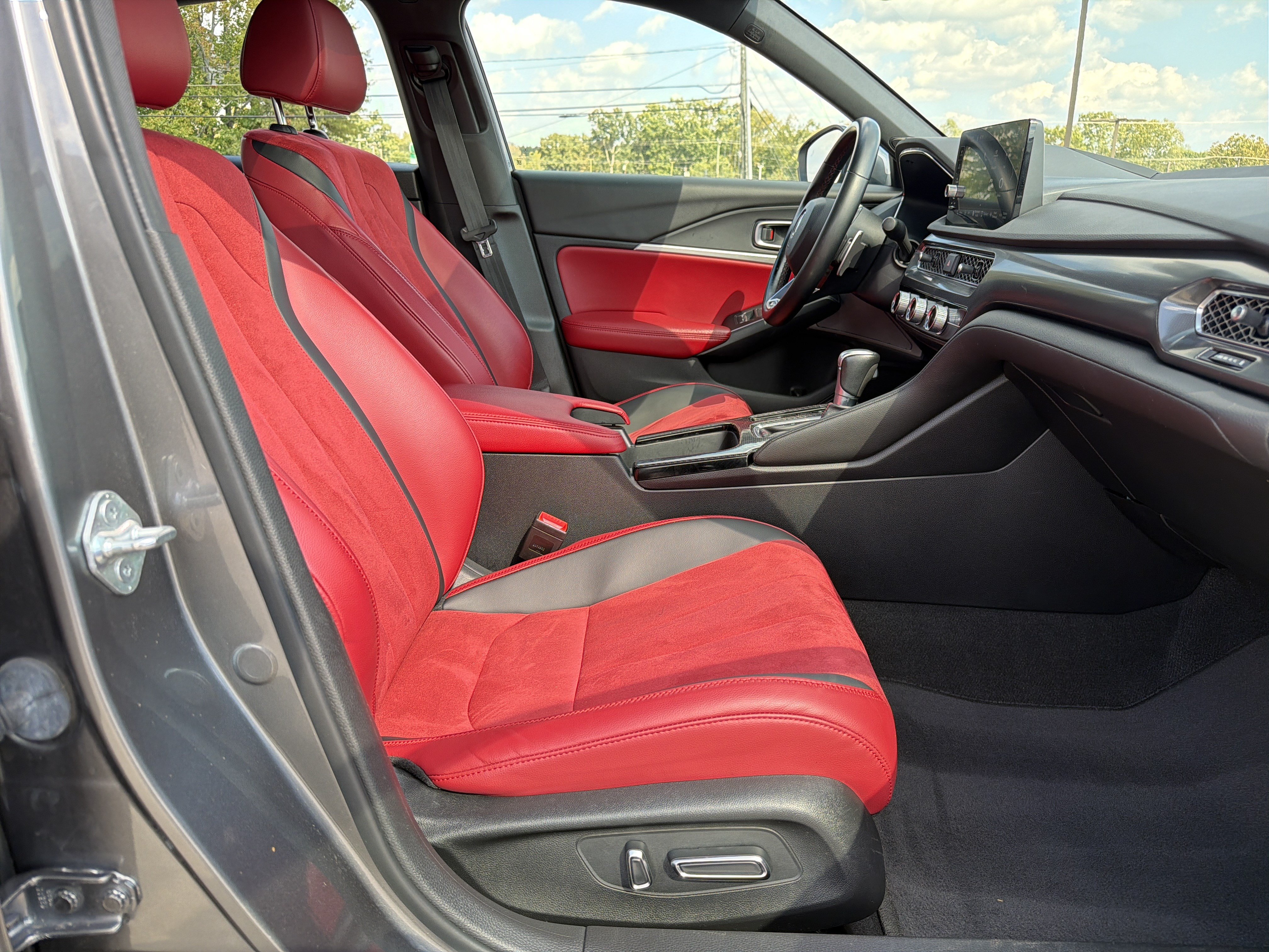 Used 2024 Acura Integra A-Spec w/ Technology Package FWD image 32