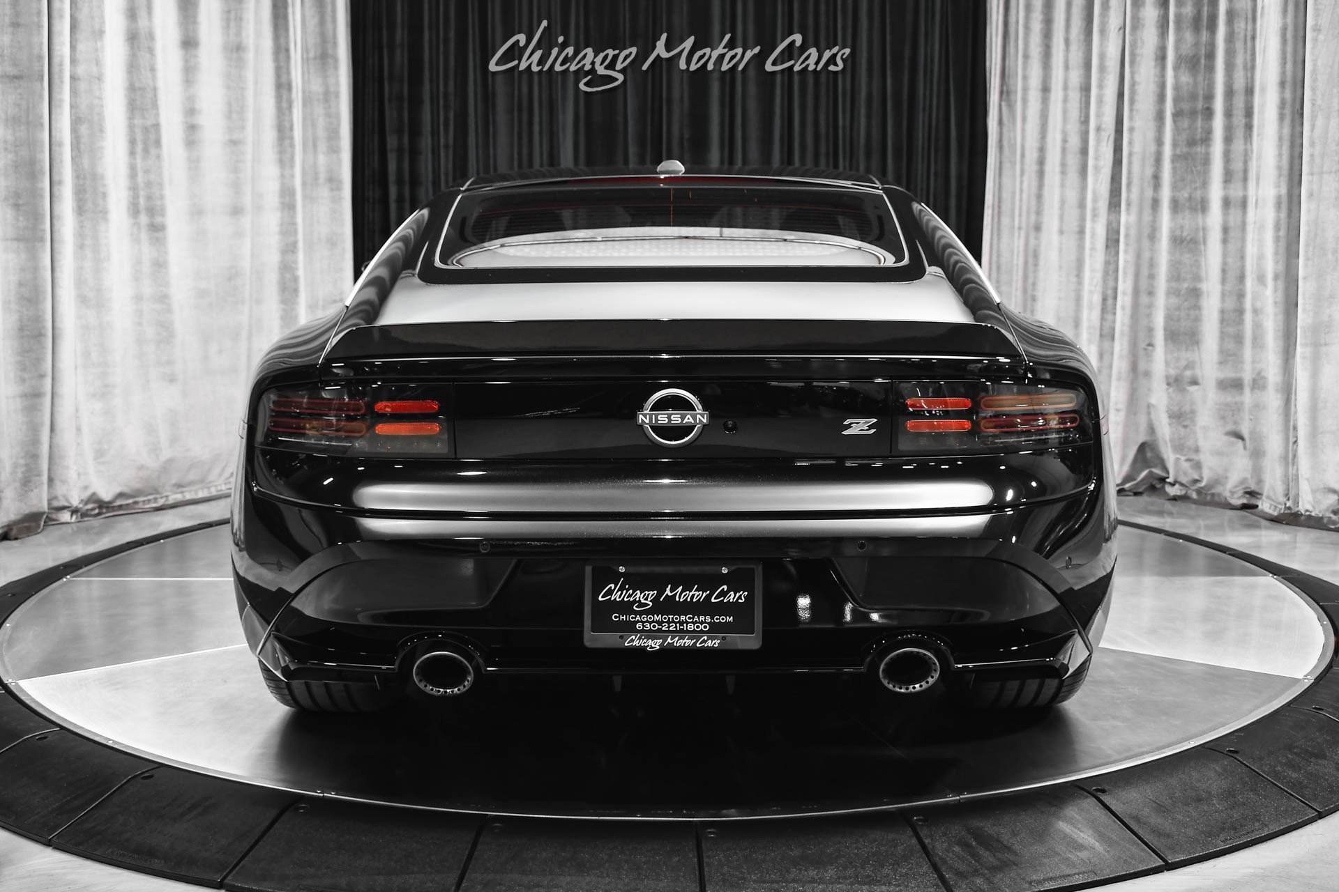 Used 2023 Nissan Z w/ Floor Mat Package (L93) RWD image 4