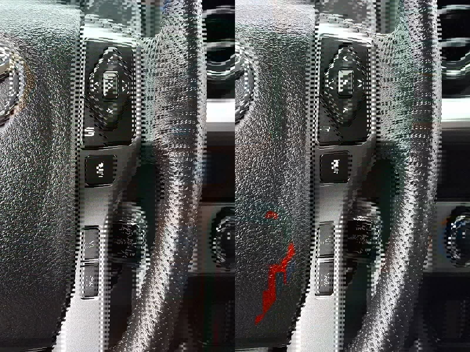 Used 2022 Toyota Tacoma SR5 image 26