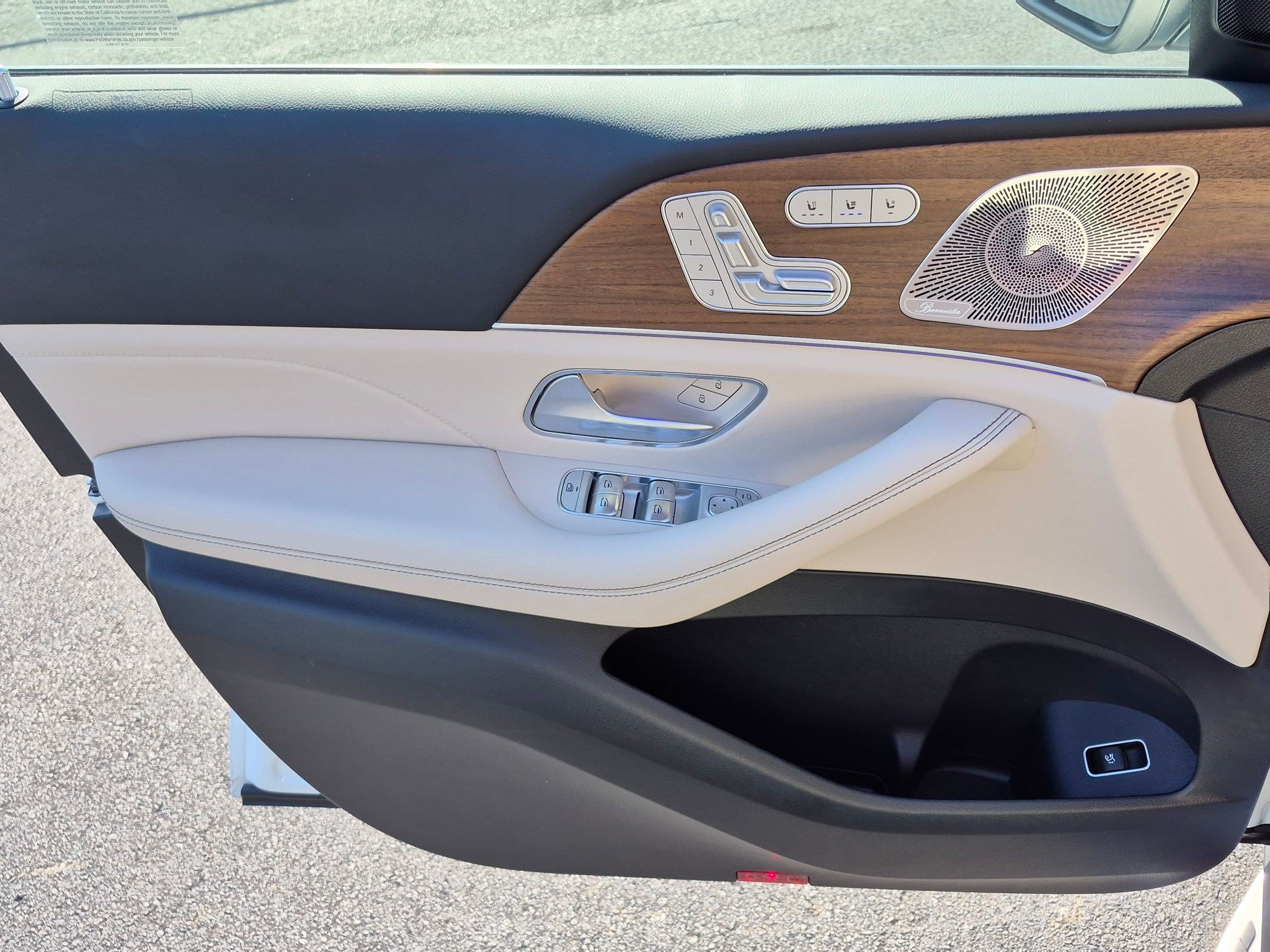 Certified 2025 Mercedes-Benz GLS 450 4MATIC image 14