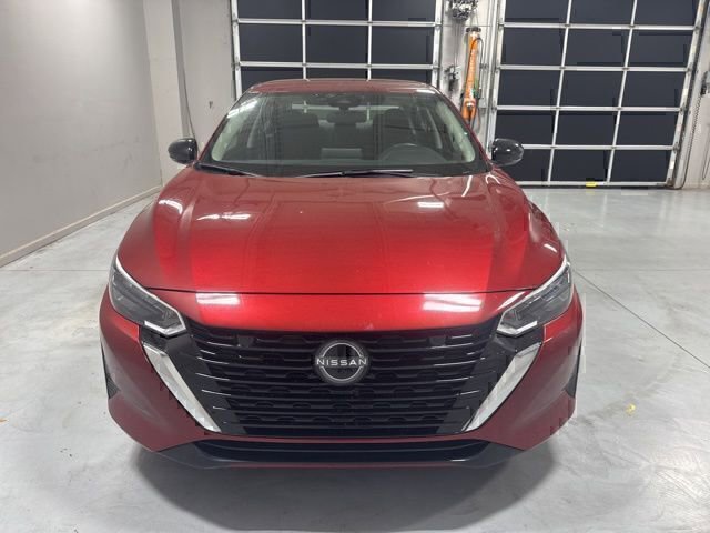 Used 2024 Nissan Sentra SR image 2