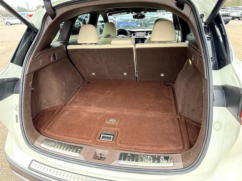 Used 2021 INFINITI QX50 Autograph w/ Accent Package image 12