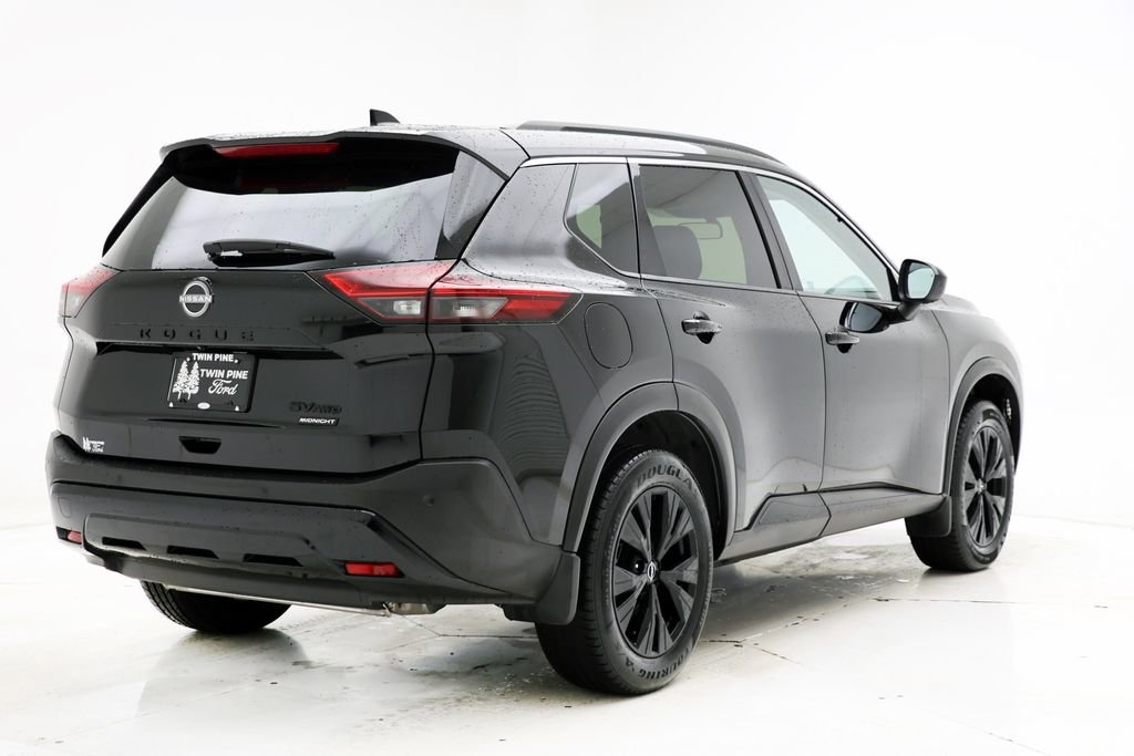 Used 2023 Nissan Rogue SV w/ SV Premium B Package image 8