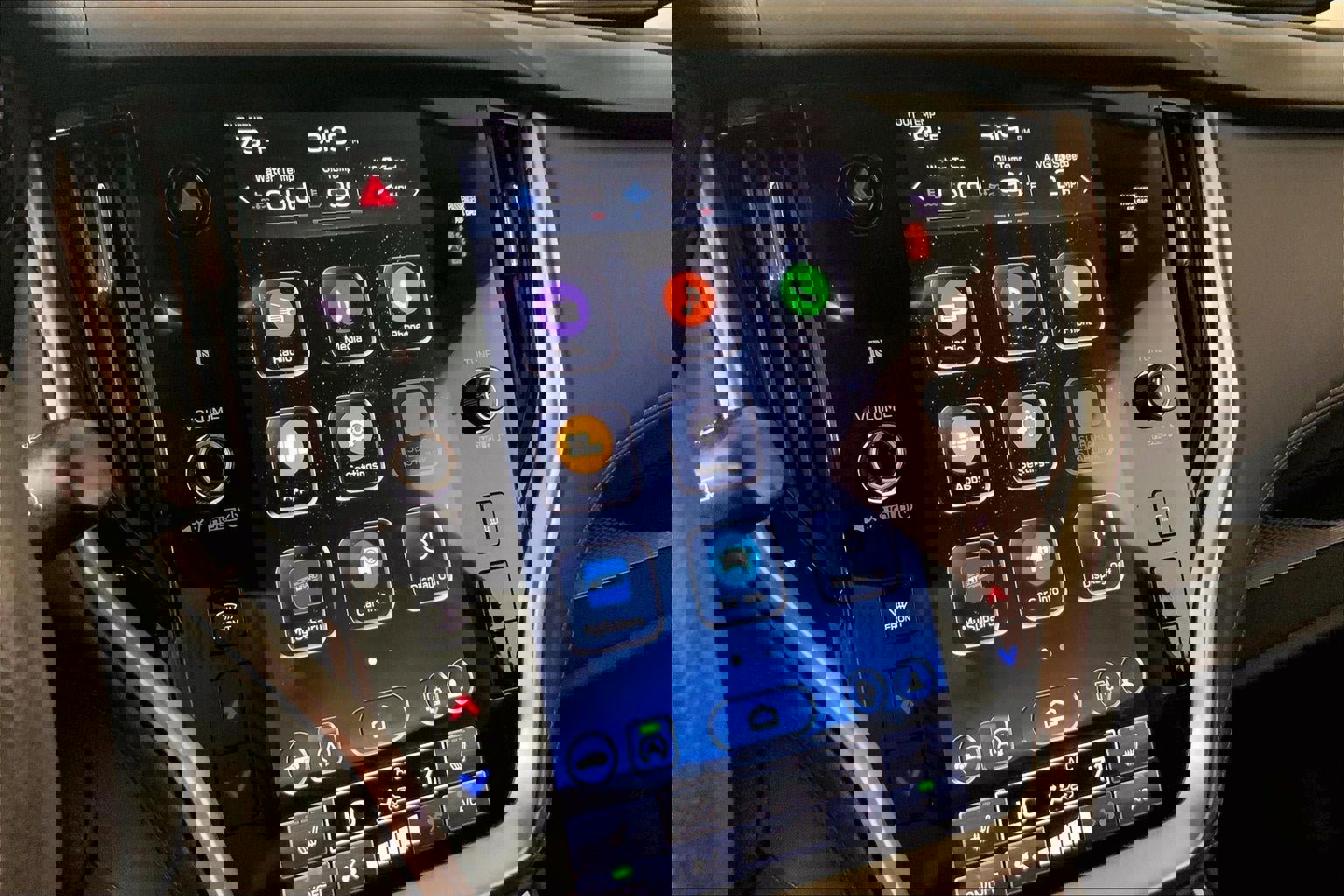 Used 2024 Subaru Outback Premium image 6