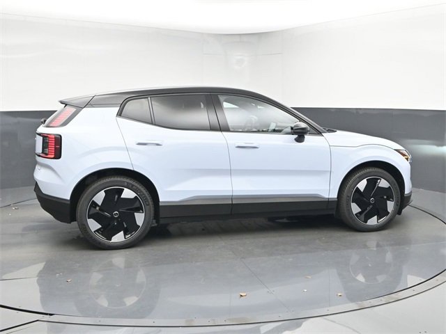 New 2026 Volvo EX30 Plus image 8