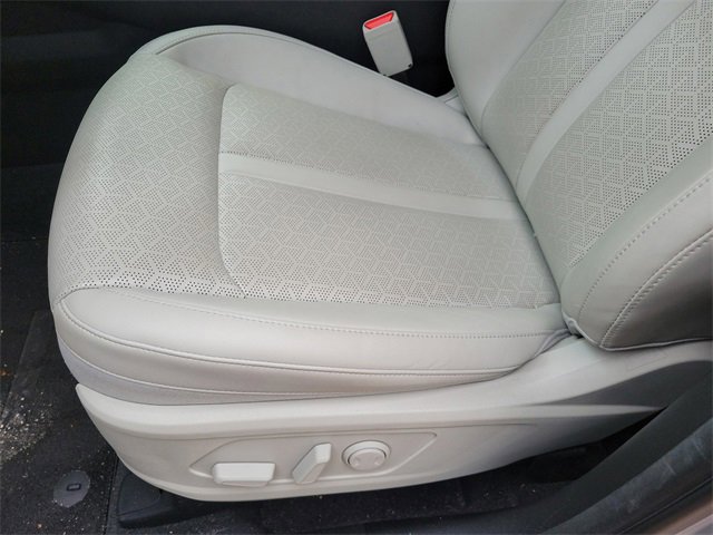 Used 2023 Kia Sorento SX image 10