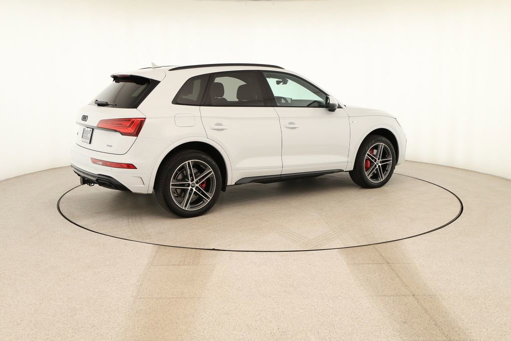Certified 2025 Audi Q5 e Premium Plus w/ Premium Plus Package image 7