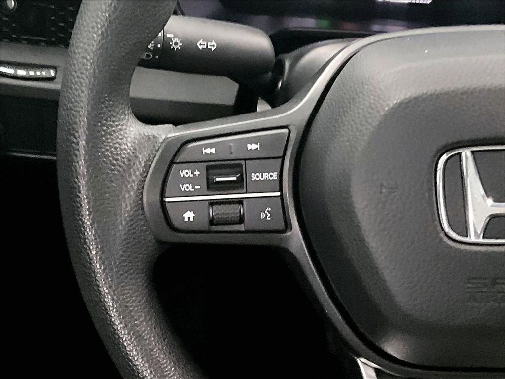 Used 2025 Honda CR-V EX image 23