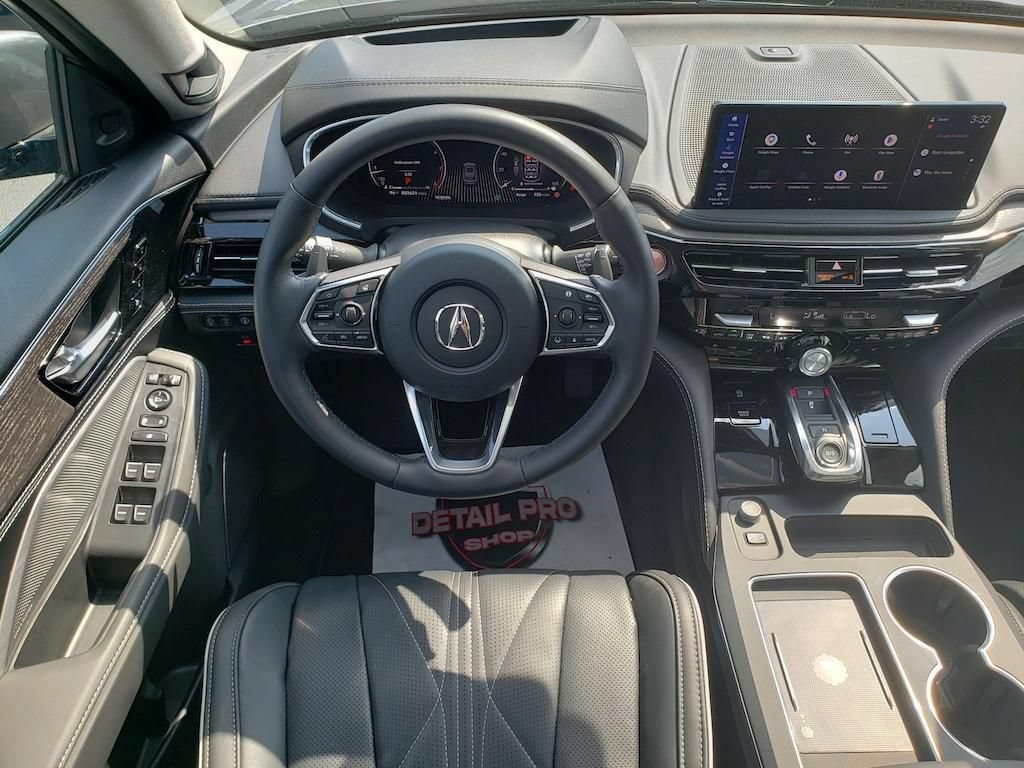 Certified 2026 Acura MDX w/ Advance Package AWD/4WD image 15