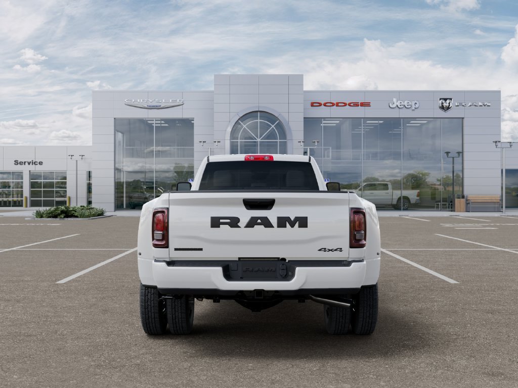 New 2026 RAM 3500 Big Horn AWD/4WD image 7
