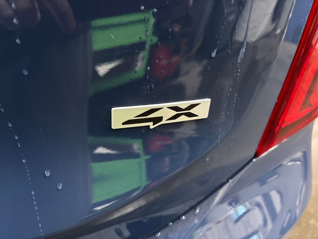 New 2025 Kia Telluride S image 15