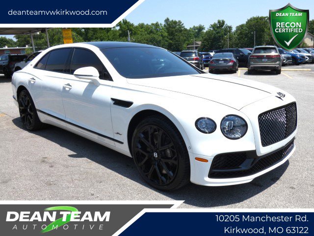 Used 2024 Bentley Flying Spur W12 image 1