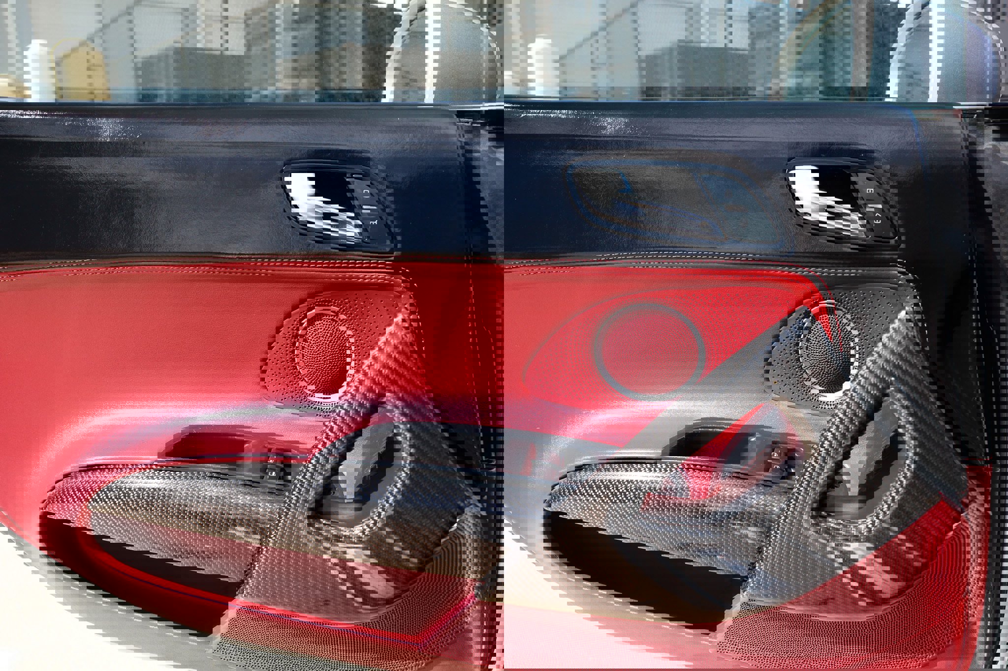 Used 2011 Audi R8 V10 image 43