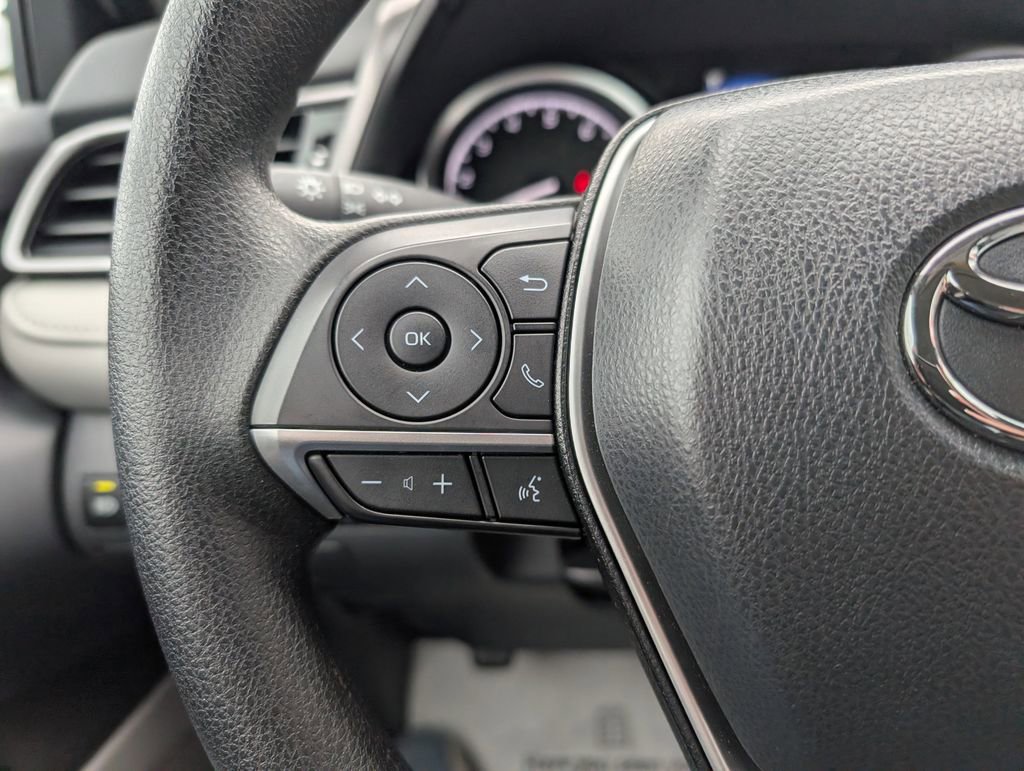 Used 2024 Toyota Camry LE w/ Convenience Package image 22