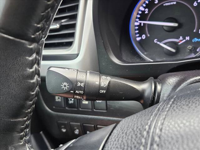Used 2019 Toyota Highlander Limited Platinum AWD/4WD image 22