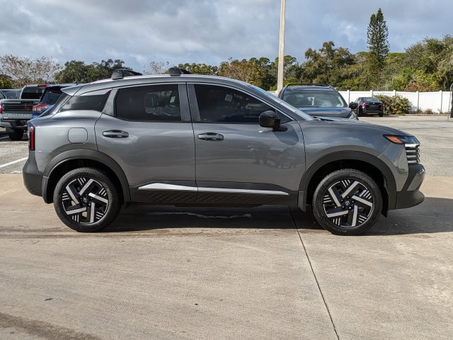 New 2027 Nissan Kicks SV FWD image 4