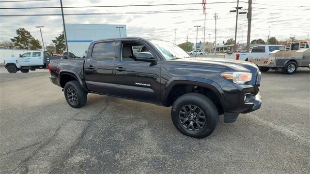 Used 2021 Toyota Tacoma SR5 image 2