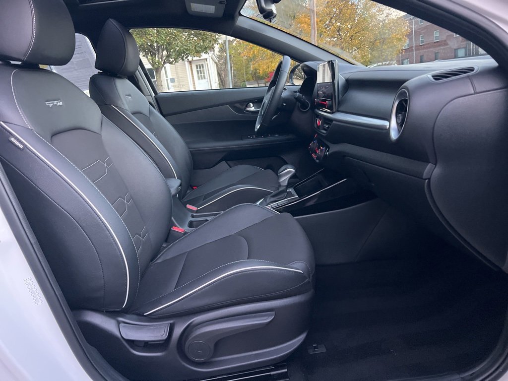 Certified 2023 Kia Forte GT-Line w/ GT-Line Premium Package image 26