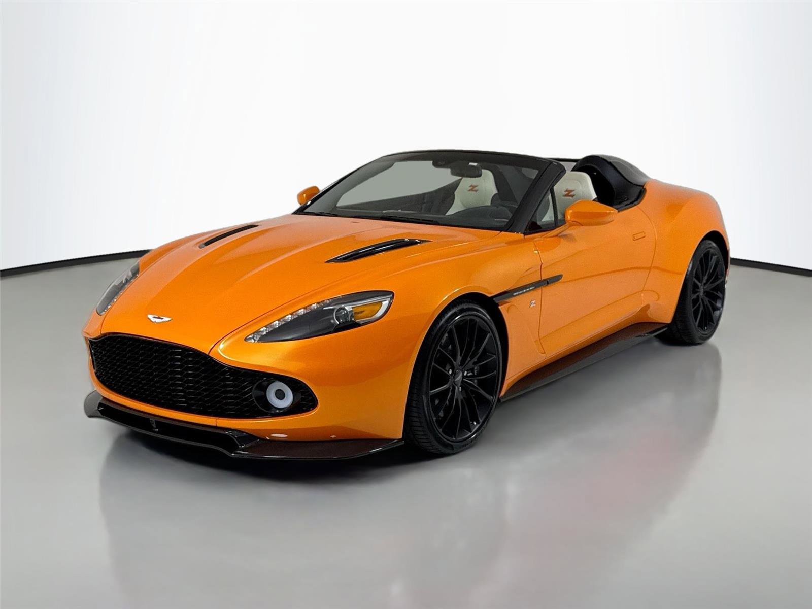 Used 2018 Aston Martin Vanquish Zagato image 10