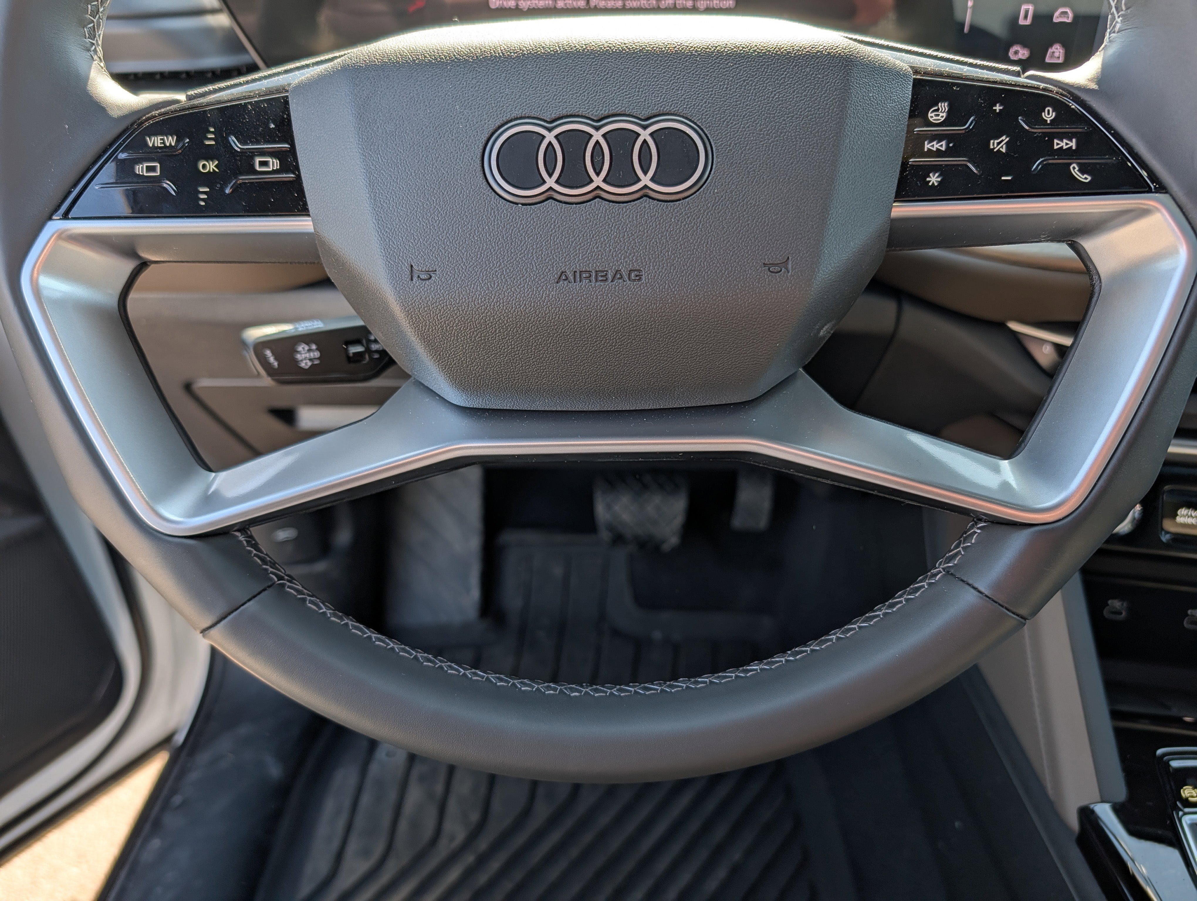Certified 2025 Audi Q5 Premium w/ Convenience Package image 30