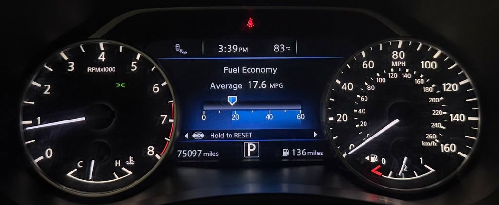 Used 2018 Nissan Murano SV AWD/4WD image 17