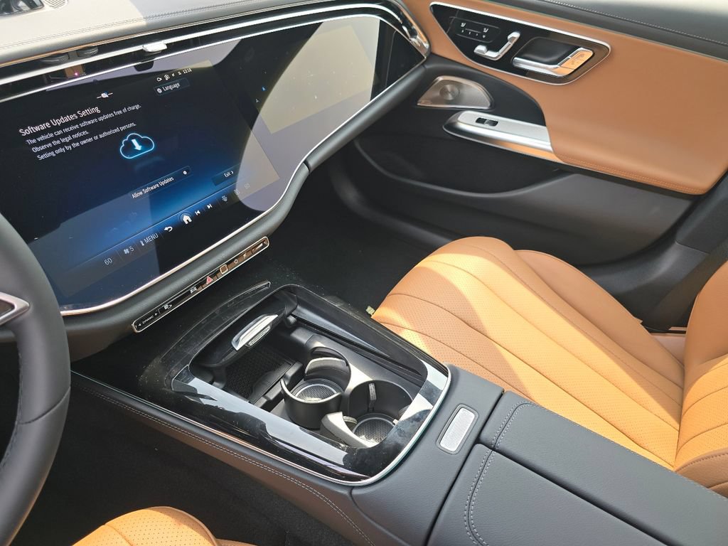 New 2027 Mercedes-Benz E 450 4MATIC Sedan image 31