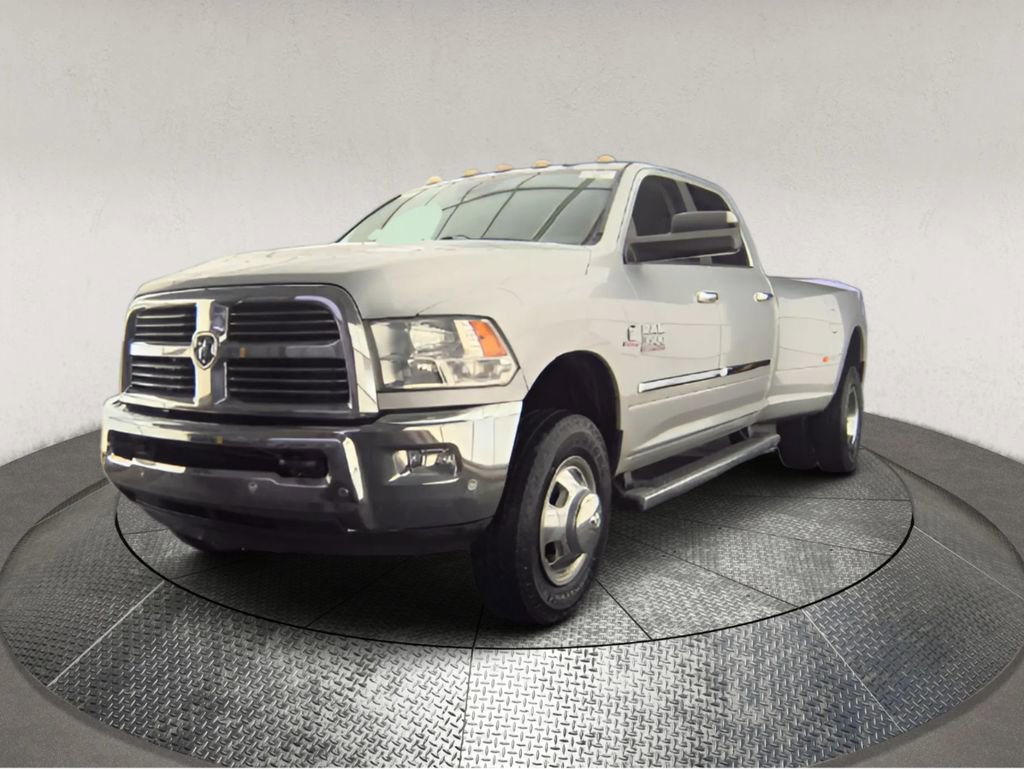 Used 2017 RAM 3500 Big Horn image 3