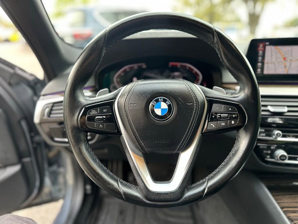 Used 2020 BMW 530i w/ Convenience Package RWD image 18