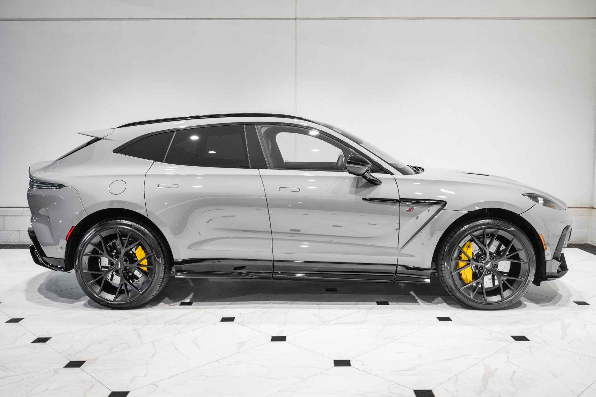 New 2026 Aston Martin DBX S AWD/4WD image 48