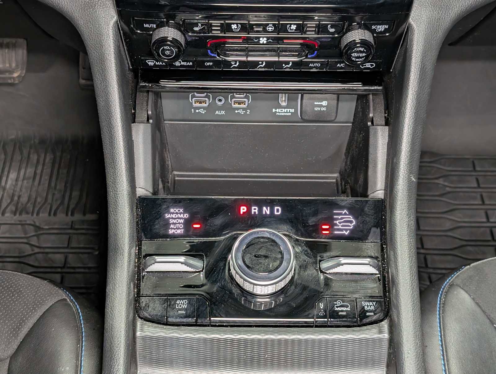 Used 2024 Jeep Grand Cherokee Trailhawk image 22