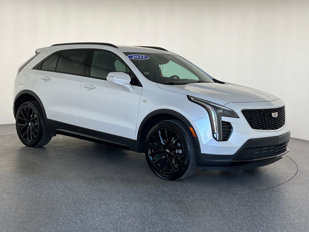 Used 2022 Cadillac XT4 Sport w/ LPO, ONYX Package image 9