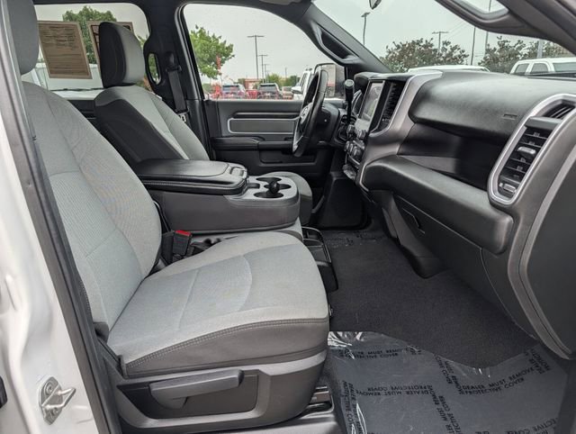 Used 2022 RAM 2500 Big Horn AWD/4WD image 32