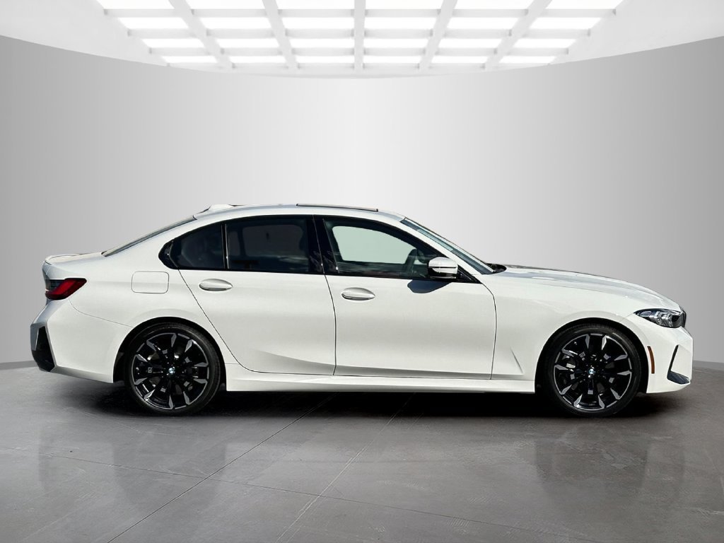 New 2026 BMW 330i Sedan w/ M Sport Package RWD image 7