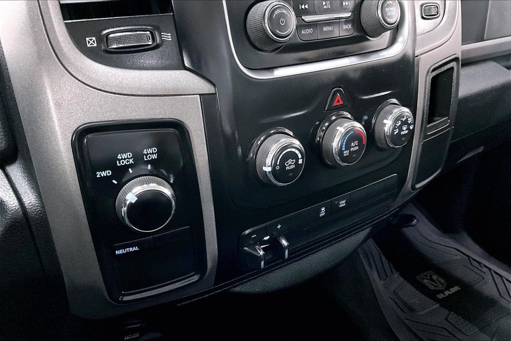 Used 2016 RAM 1500 ST w/ SXT Appearance Group AWD/4WD image 14