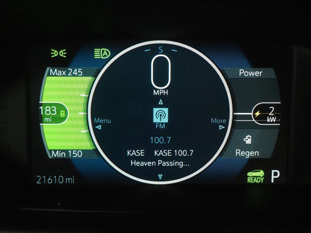 Used 2021 Chevrolet Bolt Premier w/ Infotainment Package FWD image 20