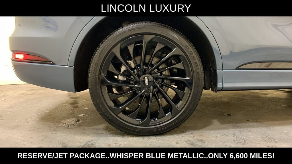 Used 2025 Lincoln Aviator Reserve w/ Equipment Group 201A AWD/4WD image 18