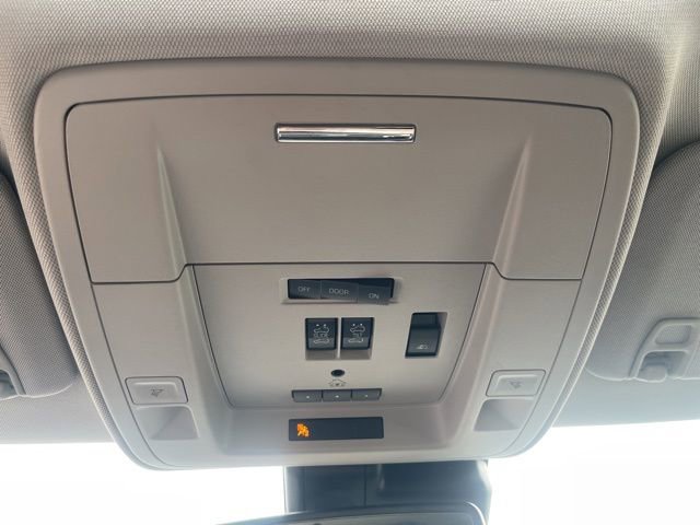 Used 2018 GMC Sierra 1500 Denali w/ Denali Ultimate Package image 37