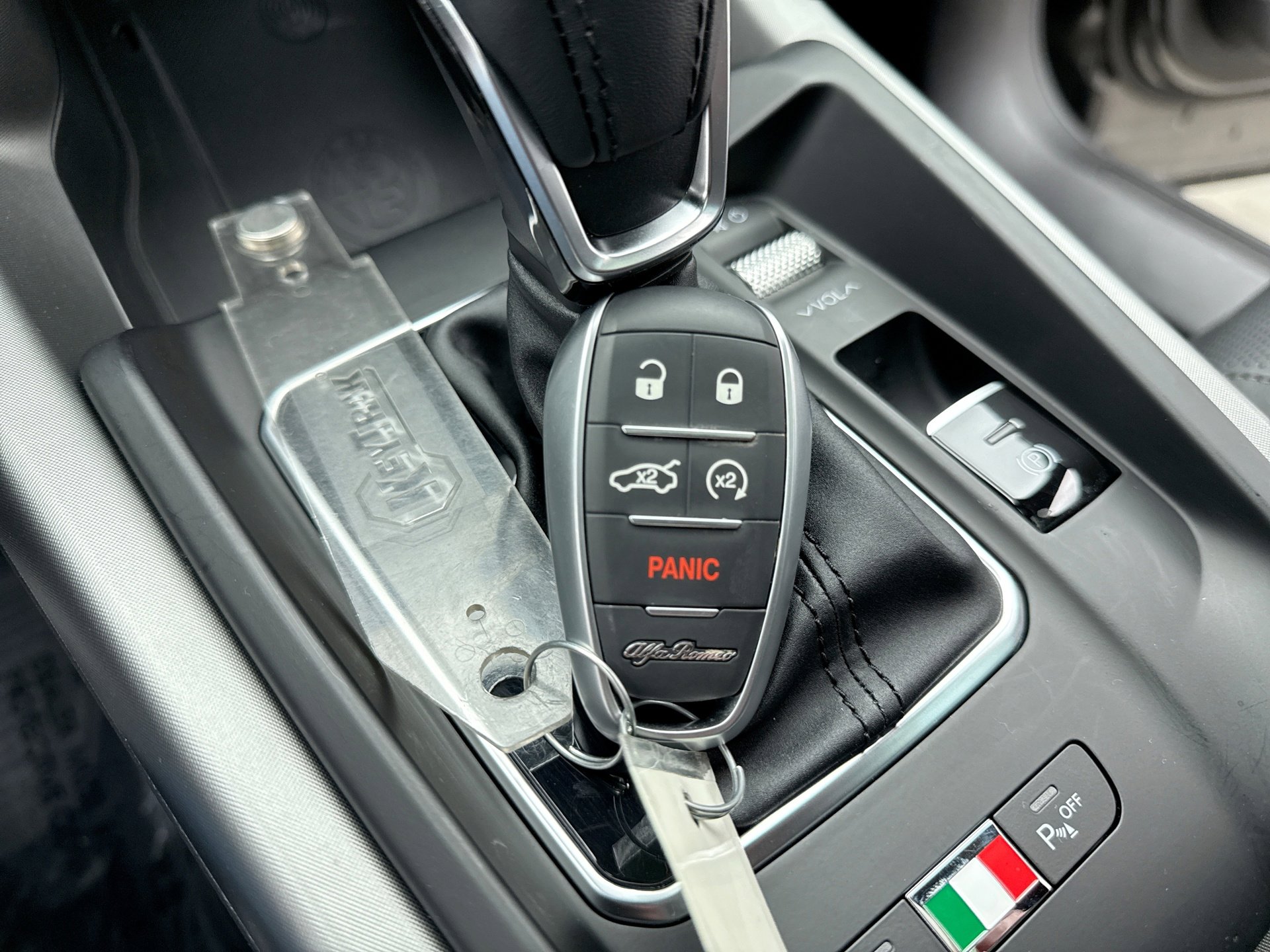 Used 2024 Alfa Romeo Tonale Ti image 26