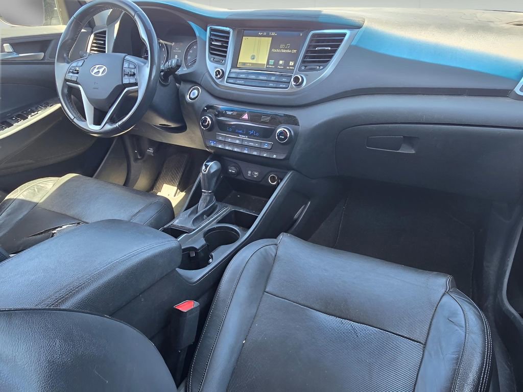 Used 2016 Hyundai Tucson Limited w/ Option Group 03 AWD/4WD image 24