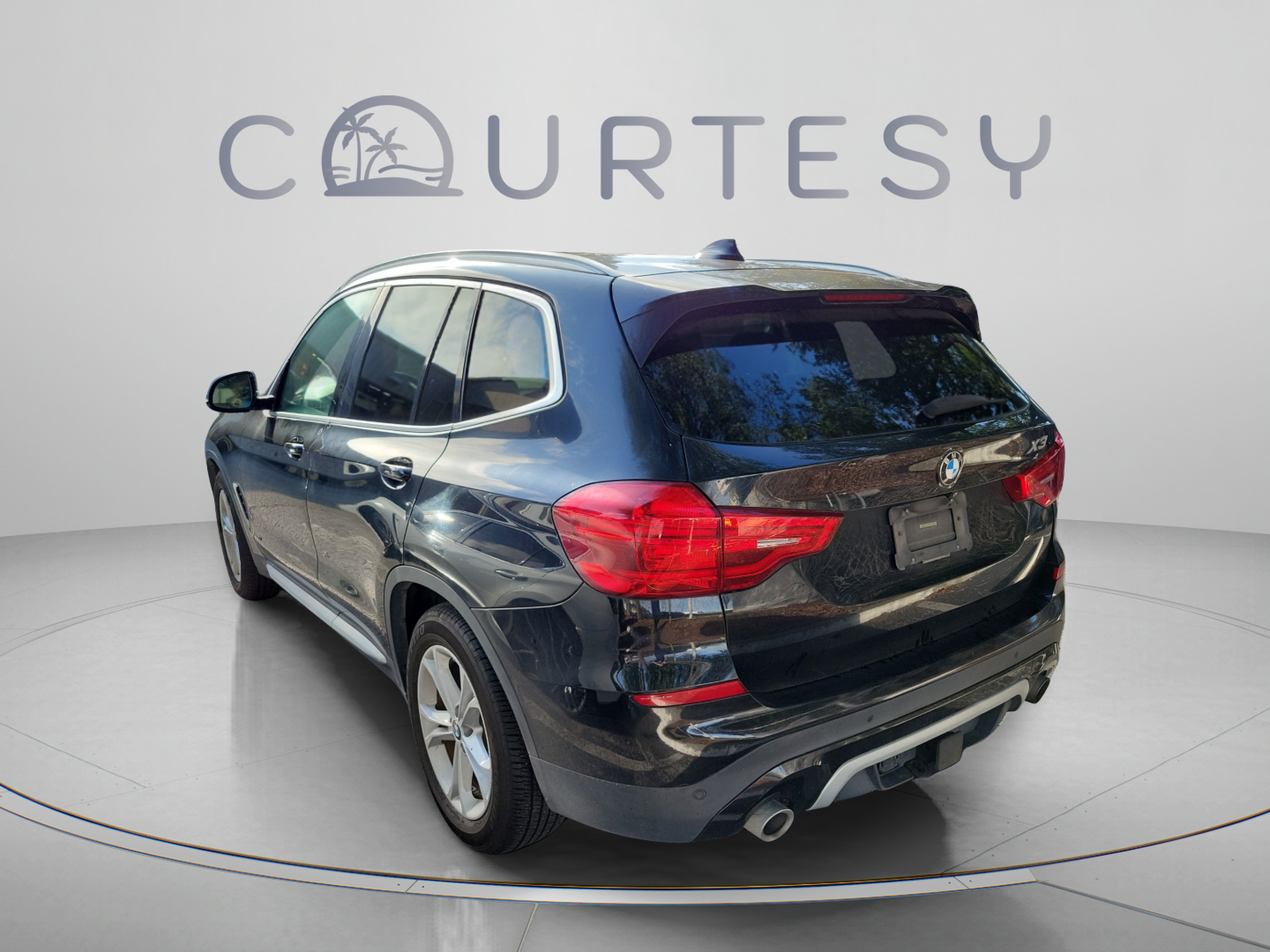 Used 2018 BMW X3 xDrive30i AWD/4WD image 5