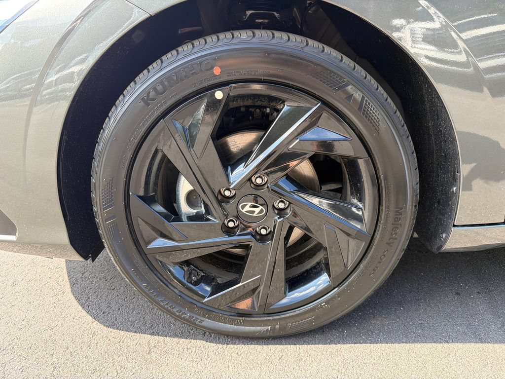 New 2026 Hyundai Elantra Sport FWD image 12