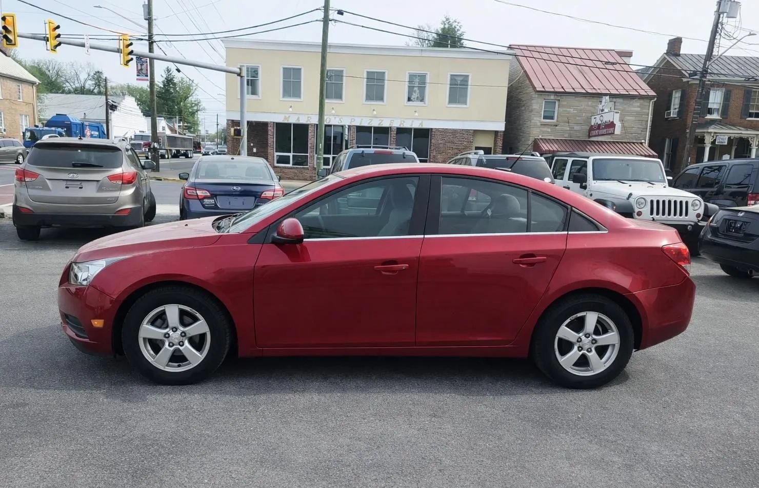 Used 2012 Chevrolet Cruze LT FWD image 2