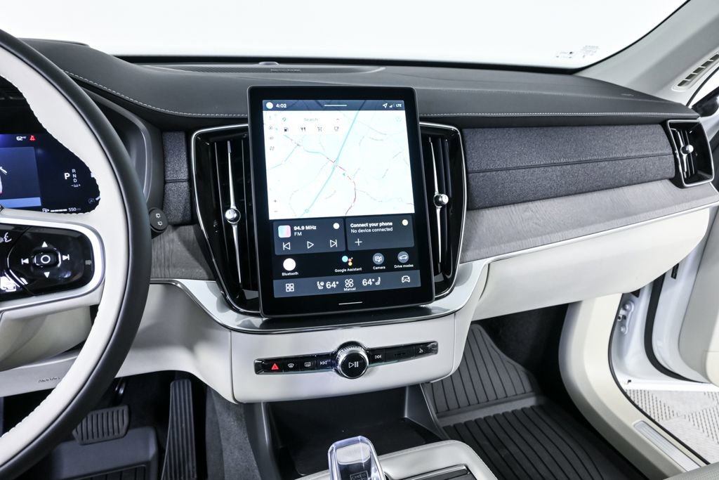 New 2026 Volvo XC90 B6 Ultra w/ Protection Package image 13