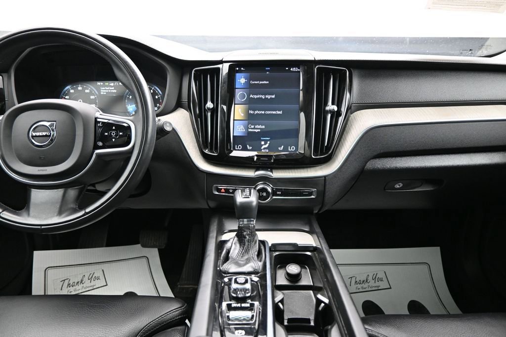 Used 2020 Volvo XC60 T5 Inscription w/ Protection Package Premier AWD/4WD image 16