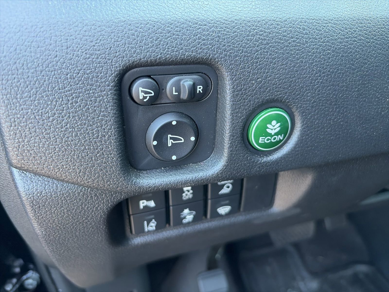 Certified 2025 Honda Ridgeline TrailSport image 13