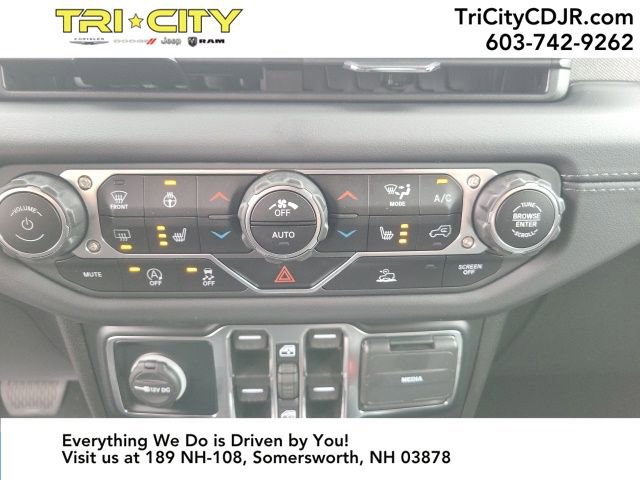 New 2024 Jeep Wrangler Sahara image 55